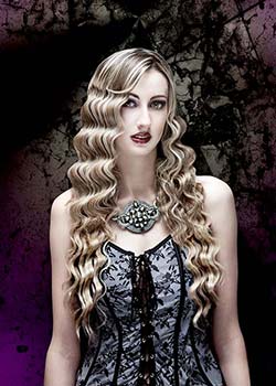 Immagine HAIRFASHION LISA BRANDON - MCKINNON HAIR DESIGN A358-03.jpg