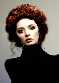 Immagine HAIRFASHION ALISON STEWART HAIRDRESSING A415-02.jpg