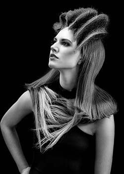 Immagine HAIRFASHION Carol Bruguera  A464-03.jpg