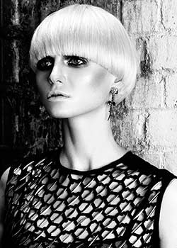 Immagine HAIRFASHION DARREN BAIN - HOB SALONS A631-04.jpg