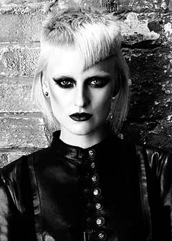 Immagine HAIRFASHION DARREN BAIN - HOB SALONS A631-08.jpg