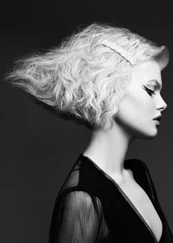 Immagine HAIRFASHION SHARON MALCOLM D/C752_05.jpg