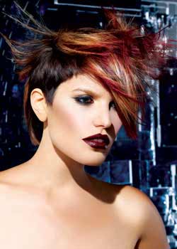 Immagine HAIRFASHION DAMIEN CARNEY DamienCarney-2011-178-16.jpg