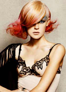 Immagine HAIRFASHION TRACEY HUGHES TraceyHughes-Kooky-315-03.jpg