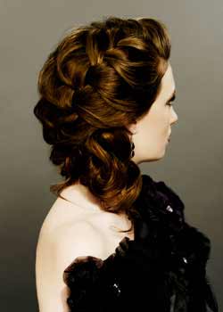 Immagine HAIRFASHION SHARON BLAIN sharonblain-vintagebraid-389-06.jpg